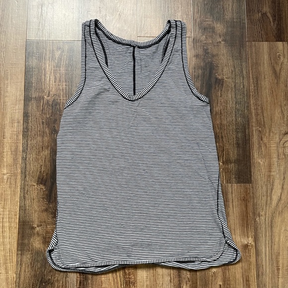 Lululemon Black + Grey Striped Tank Top - Picture 1 of 2